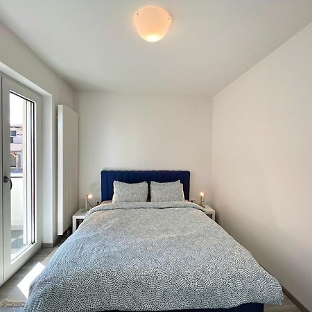Apartmani Jarun Zagreb Exteriör bild